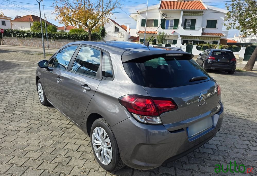 2016' Citroen C4 photo #3