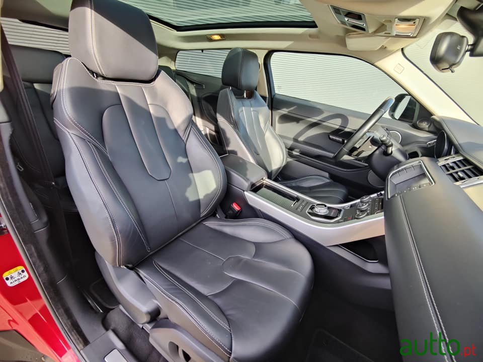 2011' Land Rover Range Rover photo #5