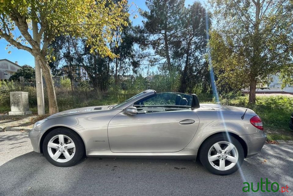 2005' Mercedes-Benz Slk-200 photo #3