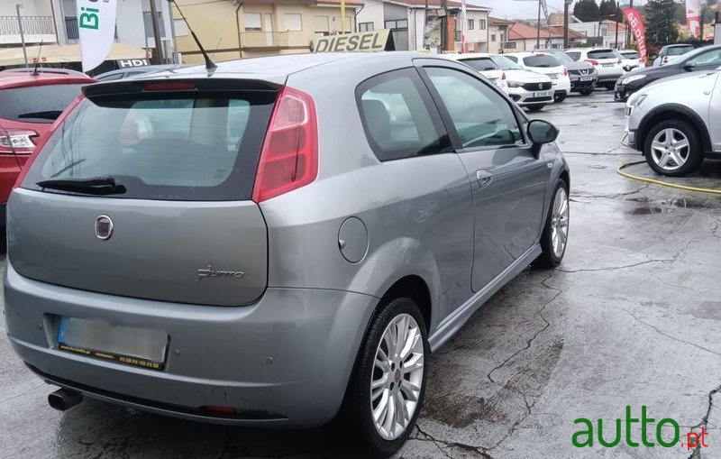 2008' Fiat Grande Punto photo #5