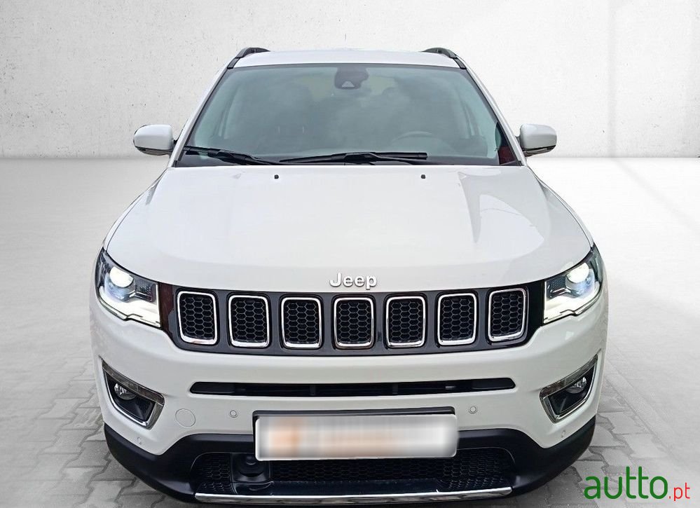 2021' Jeep Compass photo #2