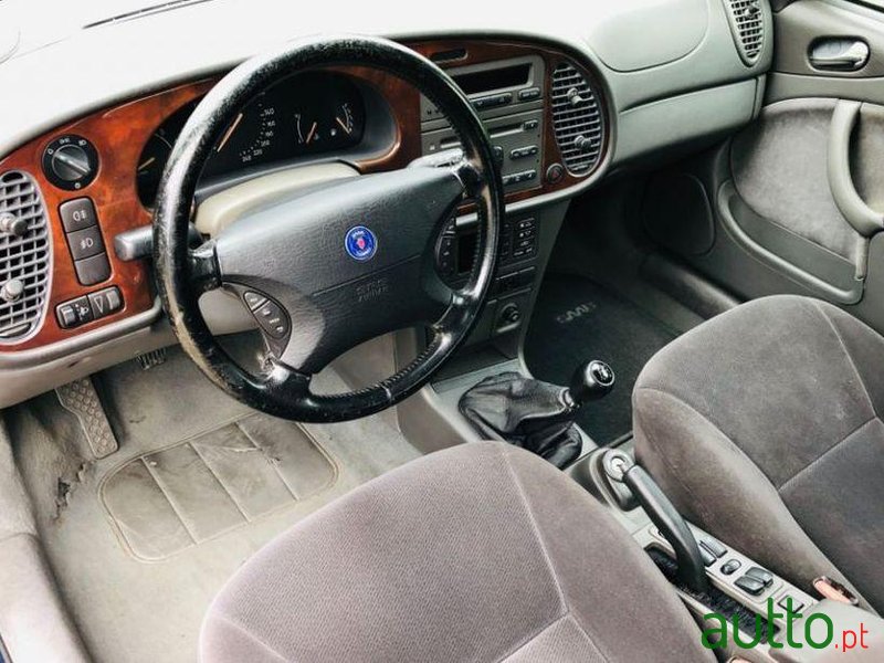 1998' Saab 9-3 Sport Hatch photo #3