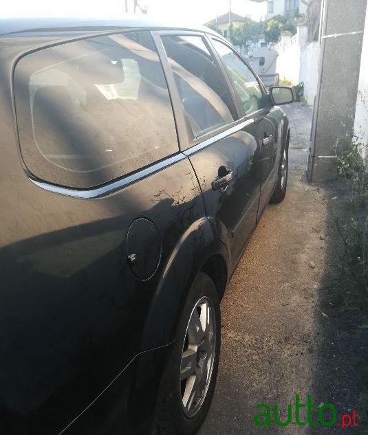 2007' Ford Focus Sw photo #1