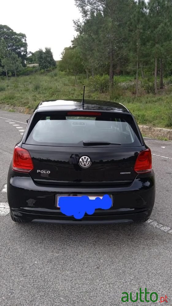 2013' Volkswagen Polo photo #3