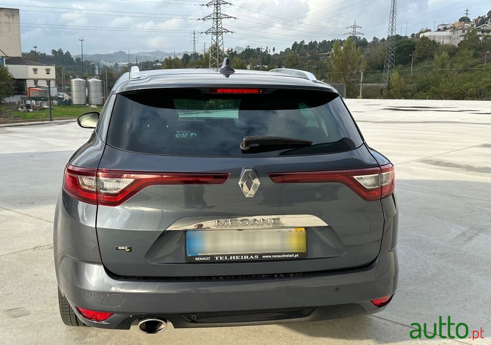 2018' Renault Megane Sport Tourer photo #4