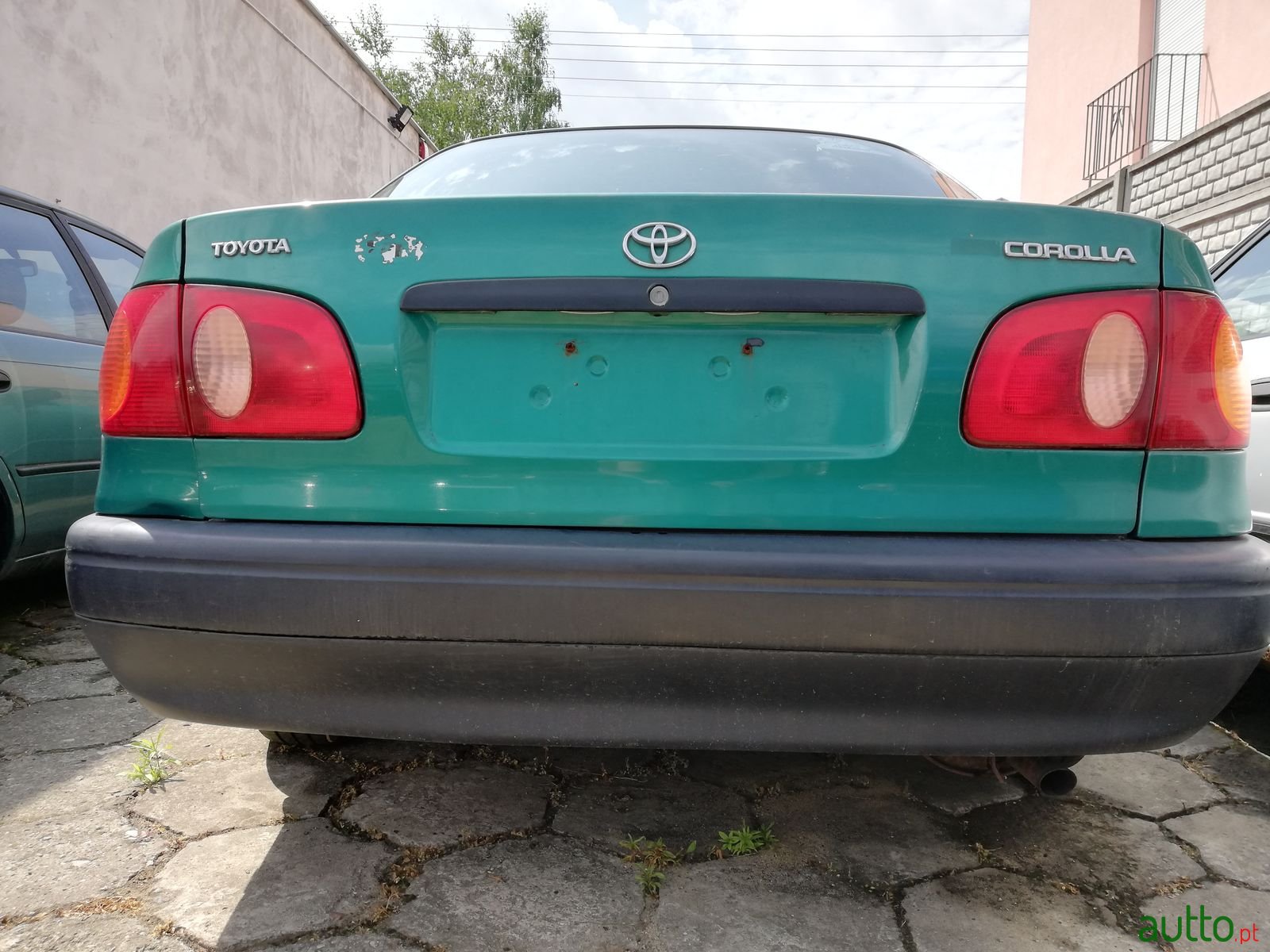 1998' Toyota Corolla photo #1