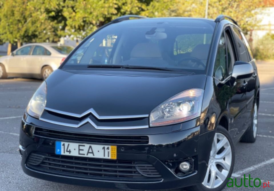 2007' Citroen C4 Grand Picasso photo #1