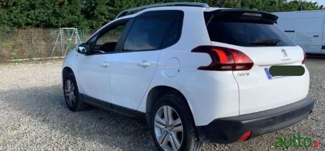 2018' Peugeot 2008 photo #5