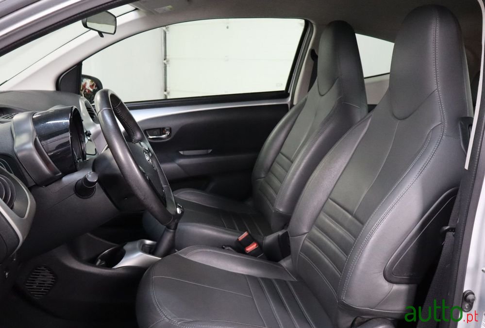 2018' Toyota Aygo photo #6