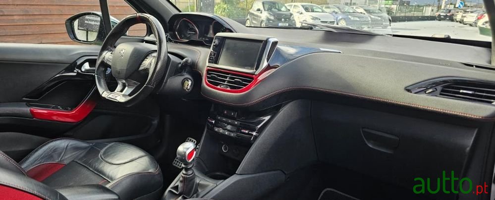 2013' Peugeot 208 Gti 200 Thp photo #5