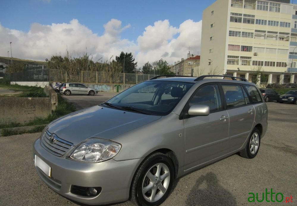 2005' Toyota Corolla Sw photo #1