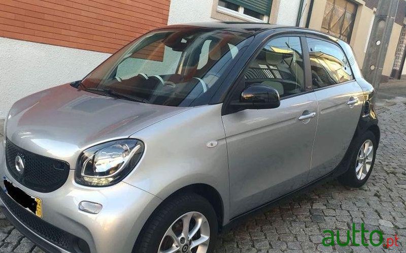 2014' Smart Forfour 1.0 Passion photo #1