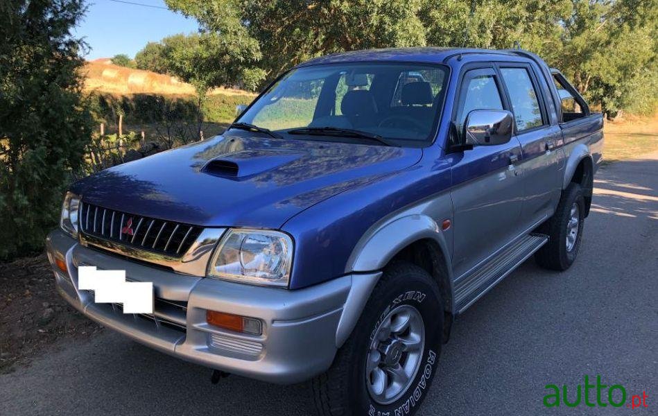1999' Mitsubishi L200 Strada photo #2