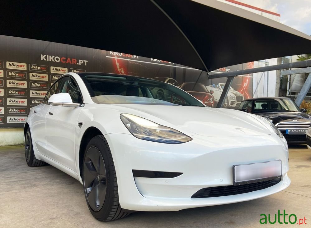 2019' Tesla Model 3 photo #2