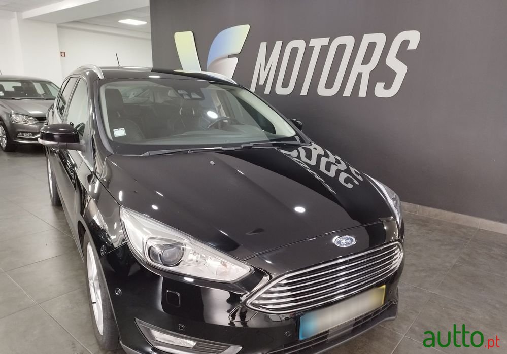 2017' Ford Focus Sw photo #2