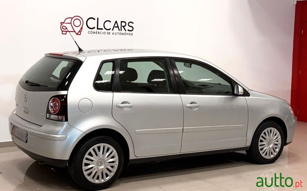 2007' Volkswagen Polo photo #4