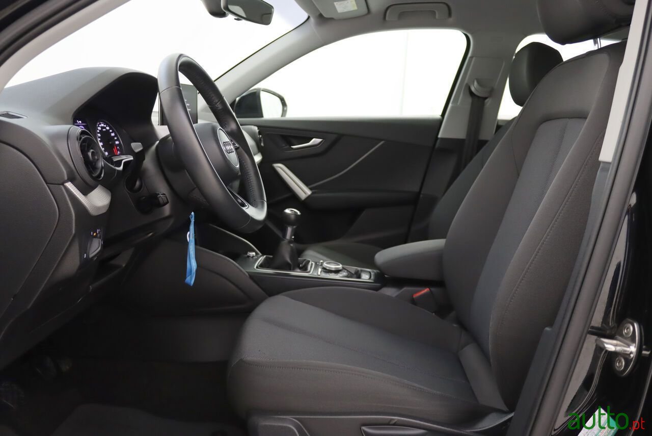 2017' Audi Q2 photo #4