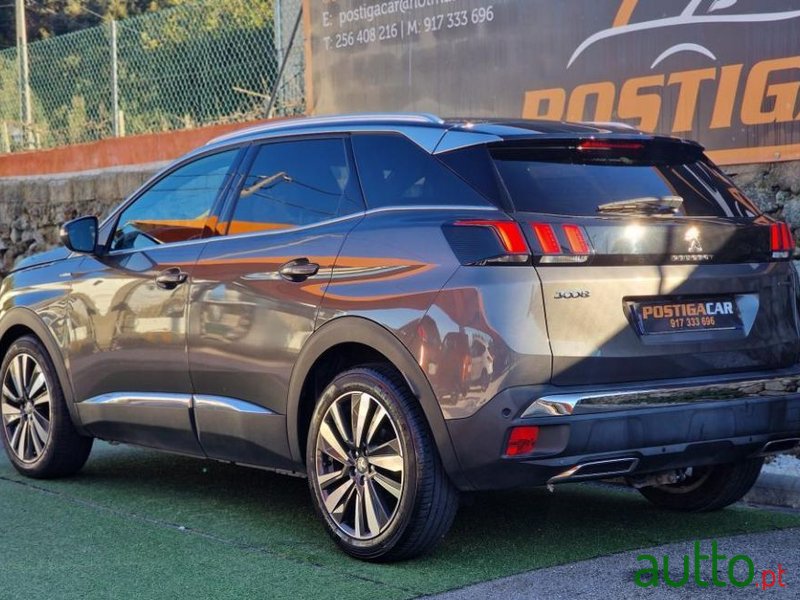 2018' Peugeot 3008 photo #2