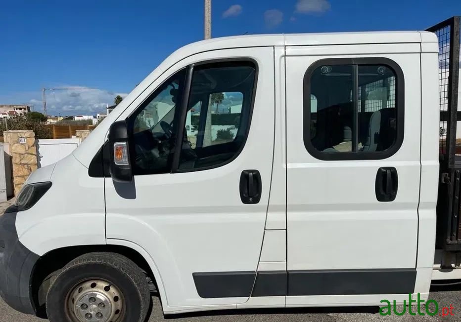 2014' Peugeot Boxer photo #1