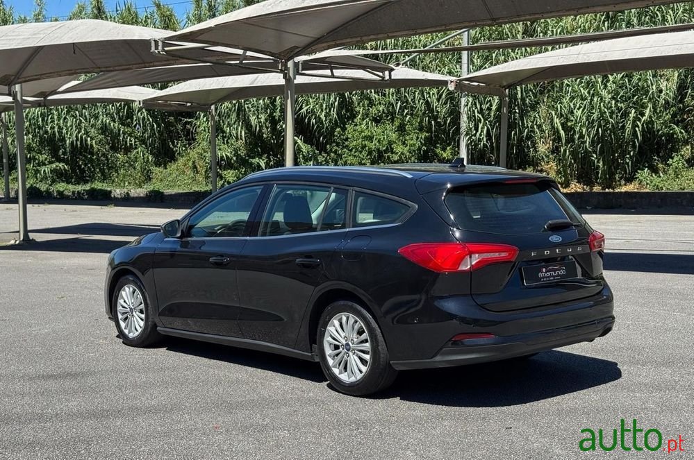 2020' Ford Focus Sw photo #4