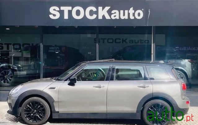 2018' MINI Cooper D Clubman photo #2