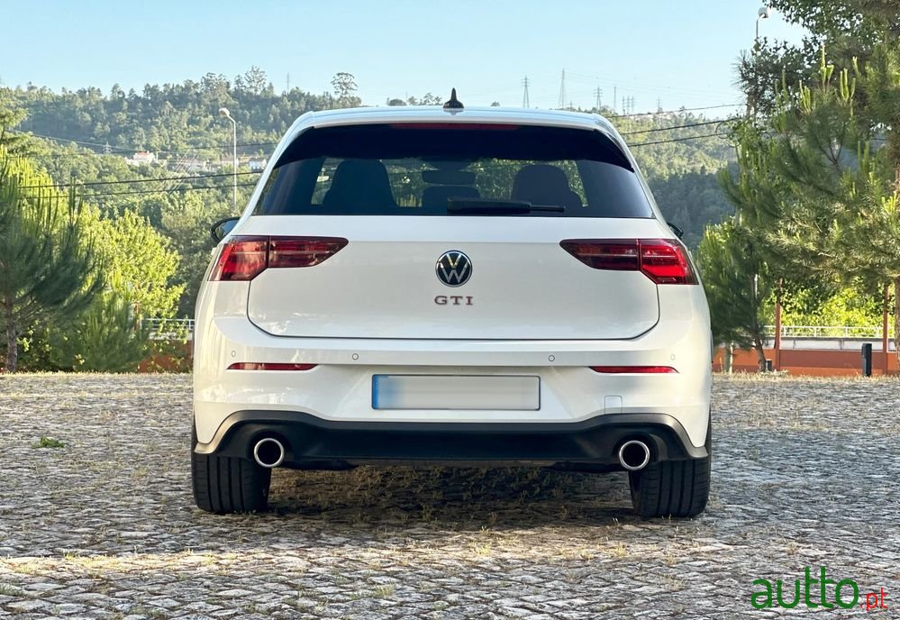 2023' Volkswagen Golf photo #6