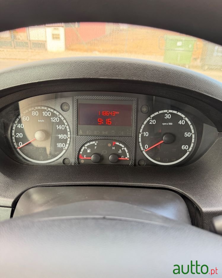2012' Peugeot Boxer 2.2 Hdi 330 L1H1 photo #2