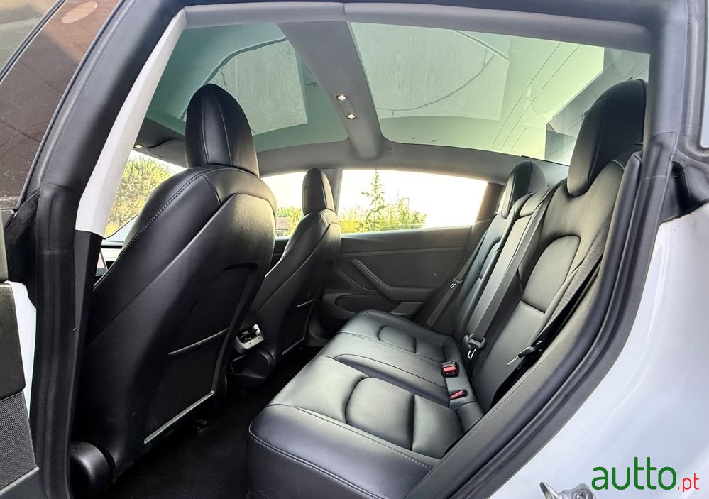 2021' Tesla Model 3 photo #4