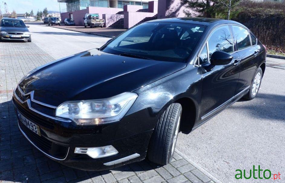 2009' Citroen C5 photo #3