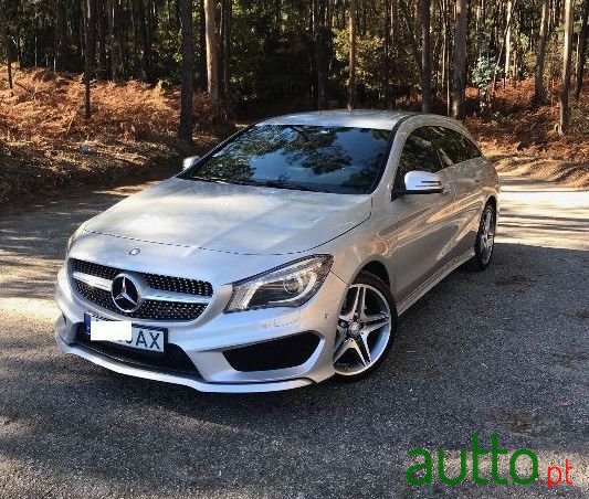 2015' Mercedes-Benz Cla-220 photo #3