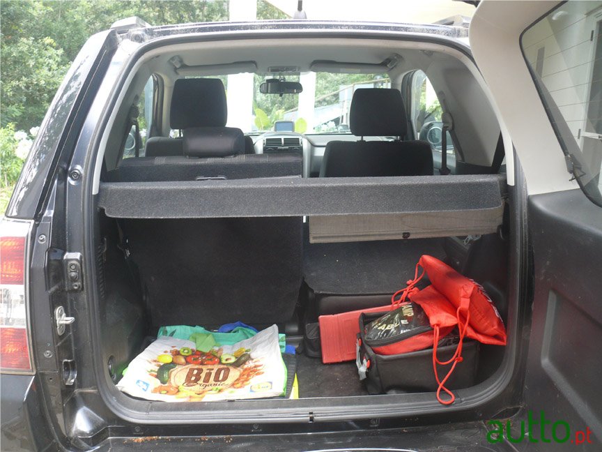 2011' Suzuki Grand Vitara photo #7