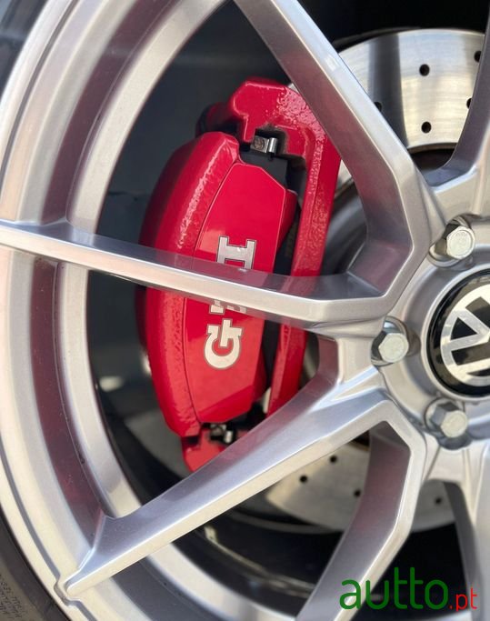 2014' Volkswagen Golf photo #6