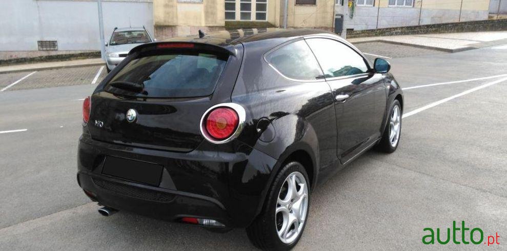 2010' Alfa Romeo MiTo photo #1