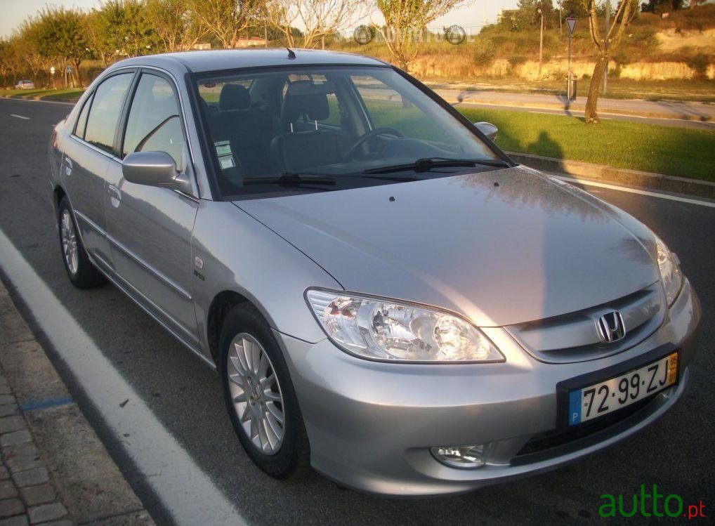 2005' Honda Civic IMA 1.4 photo #1