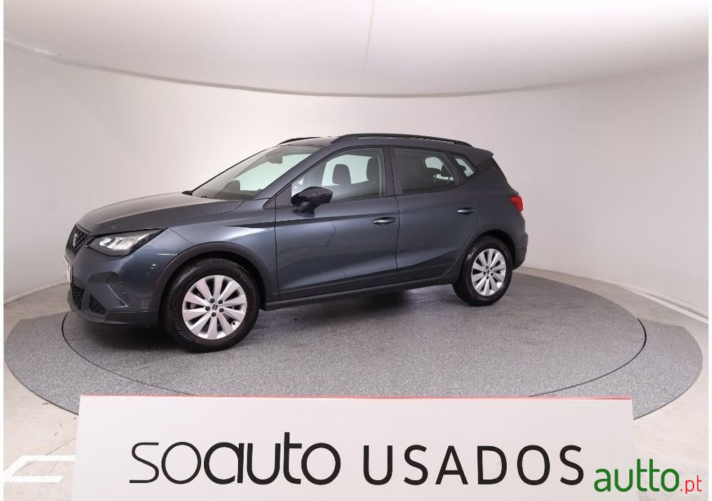 2024' SEAT Arona 1.0 Tsi Style Dsg photo #3