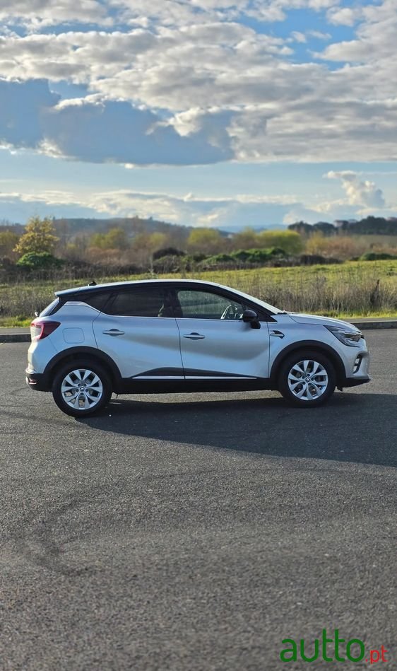 2021' Renault Captur Tce 90 Intens photo #4