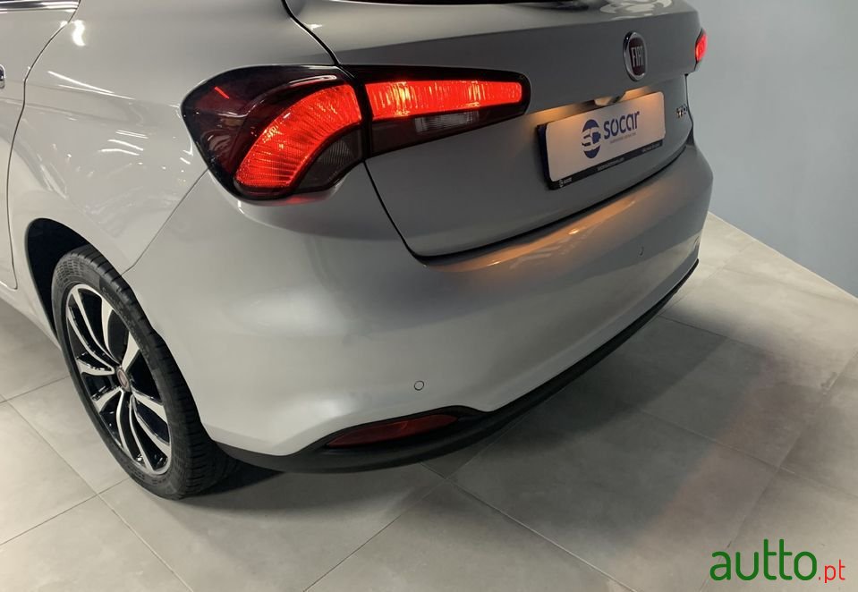 2019' Fiat Tipo photo #6