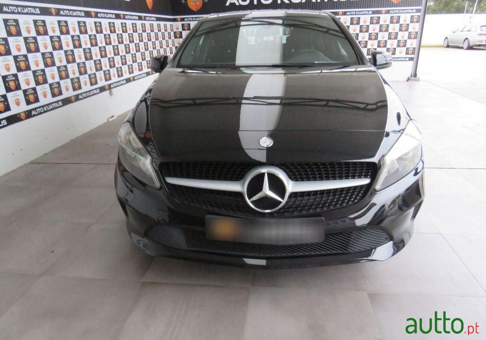 2016' Mercedes-Benz A 180 photo #2