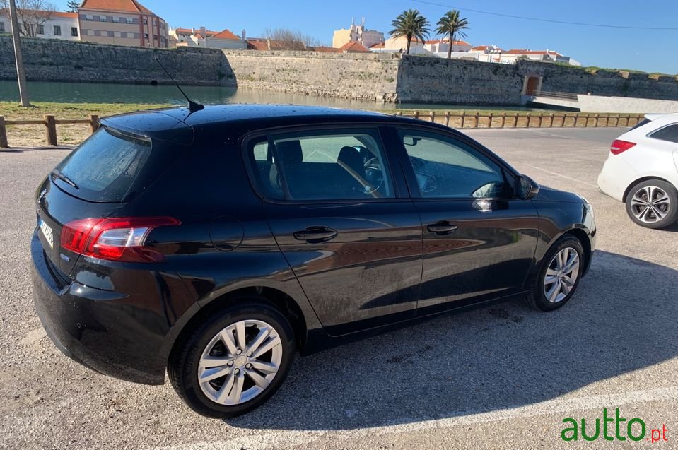 2016' Peugeot 308 photo #4