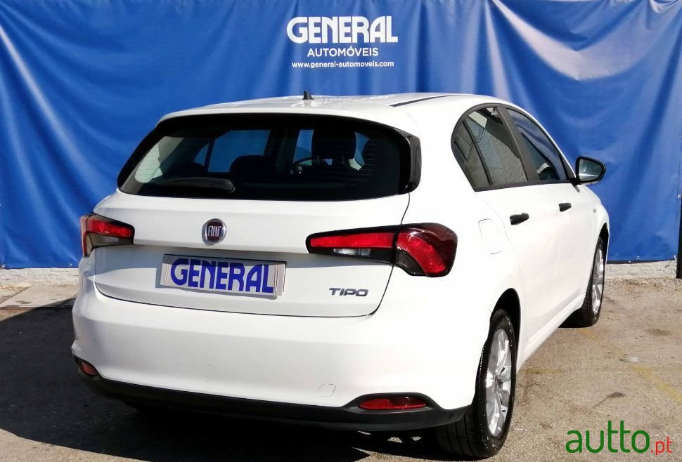 2019' Fiat Tipo photo #4