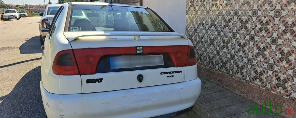 1997' SEAT Cordoba 1.4 Sxe photo #3