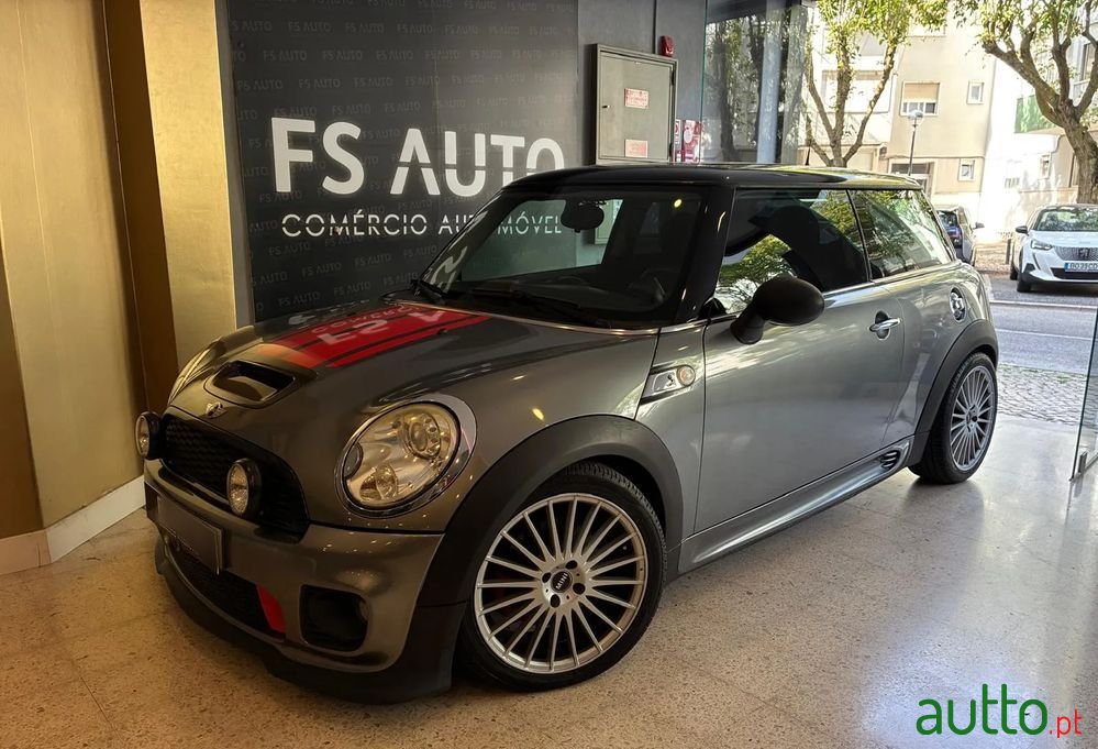 2009' MINI Cooper S 3 Portas photo #2