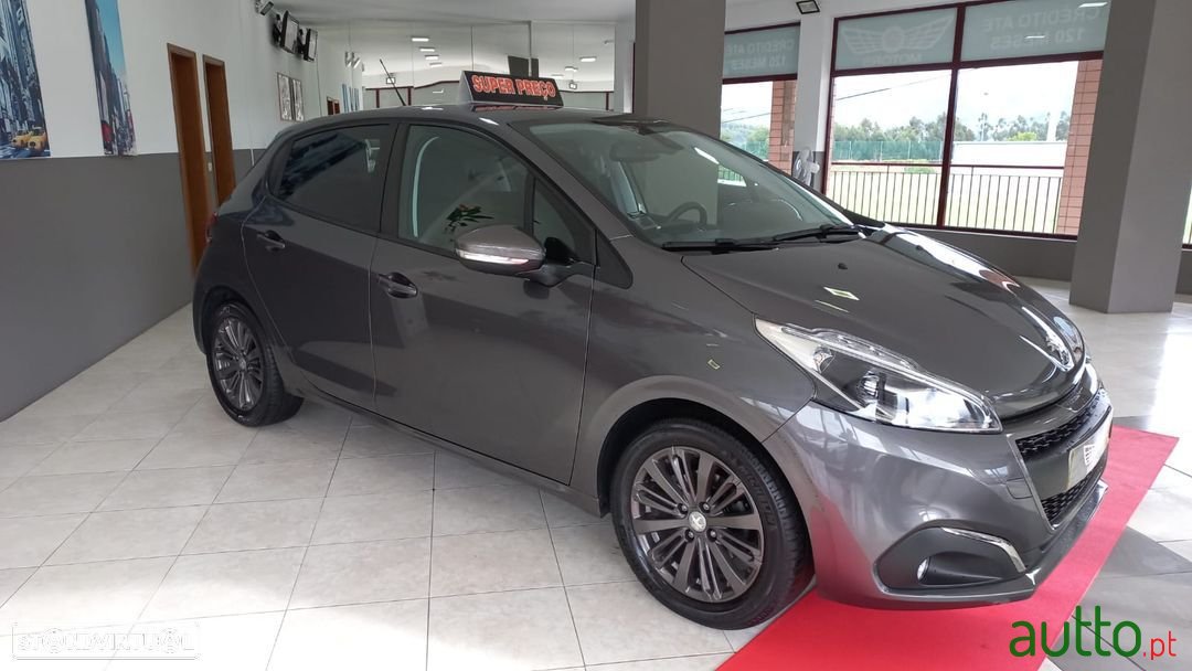 2017' Peugeot 208 photo #4