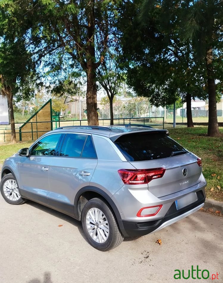 2023' Volkswagen T-Roc 1.0 Tsi photo #6