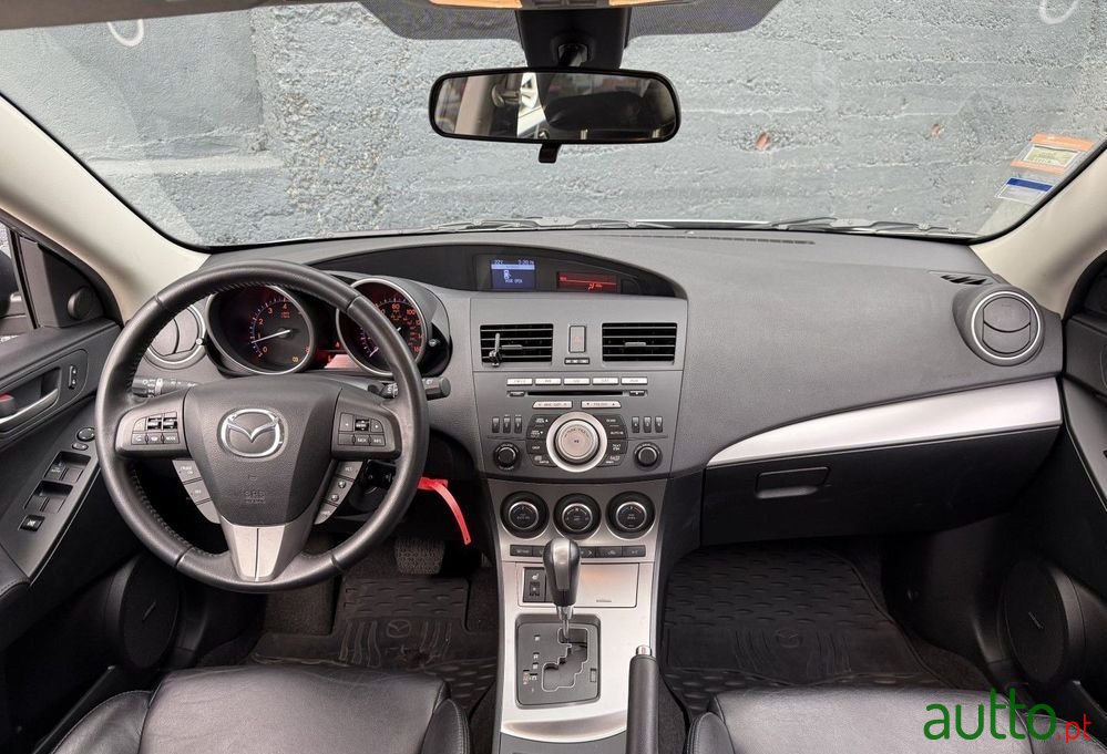 2010' Mazda 3 photo #6