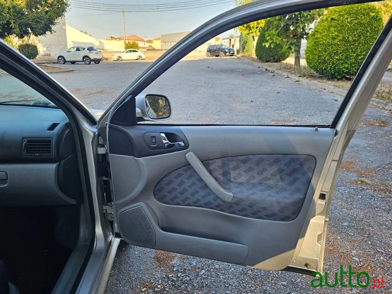2000' Skoda Octavia Break photo #3