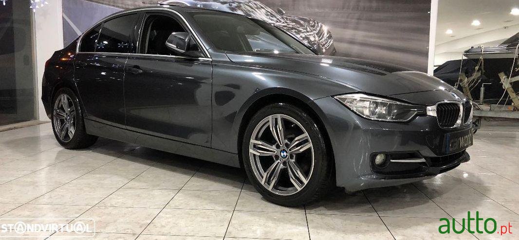 2014' BMW 320 photo #1