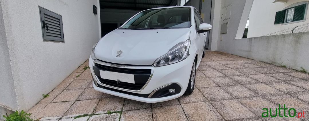 2017' Peugeot 208 photo #4