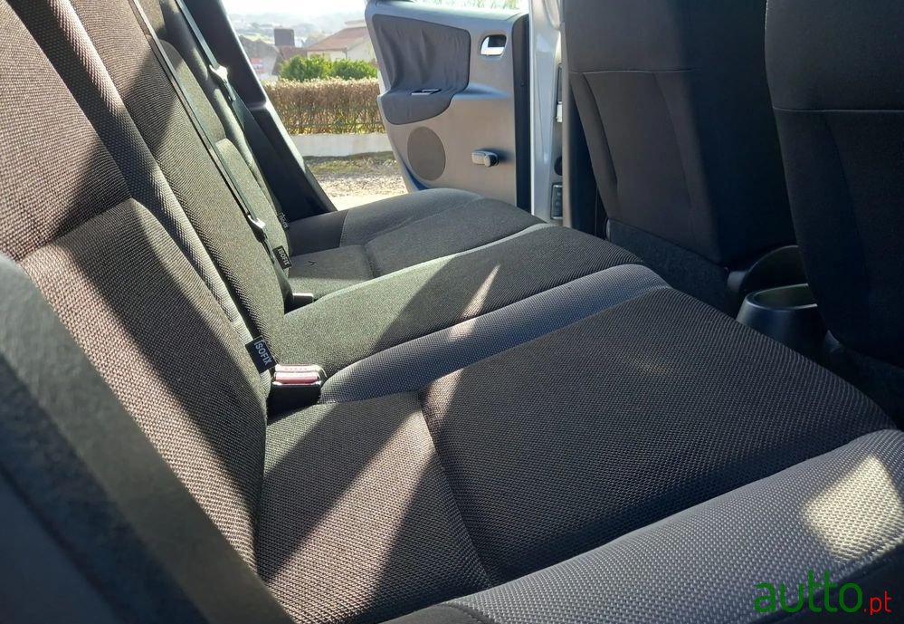 2008' Peugeot 207 photo #4