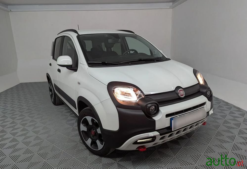 2024' Fiat Panda 1.0 Hybrid photo #2